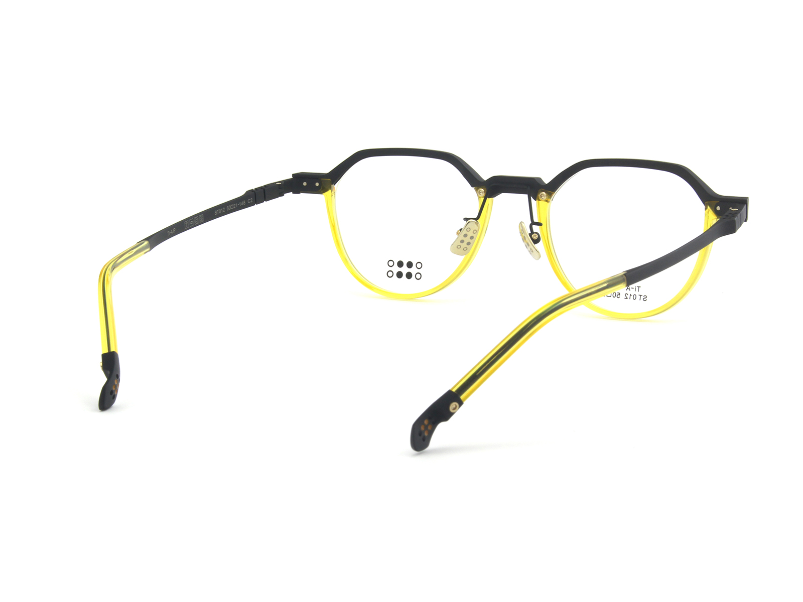 ST012